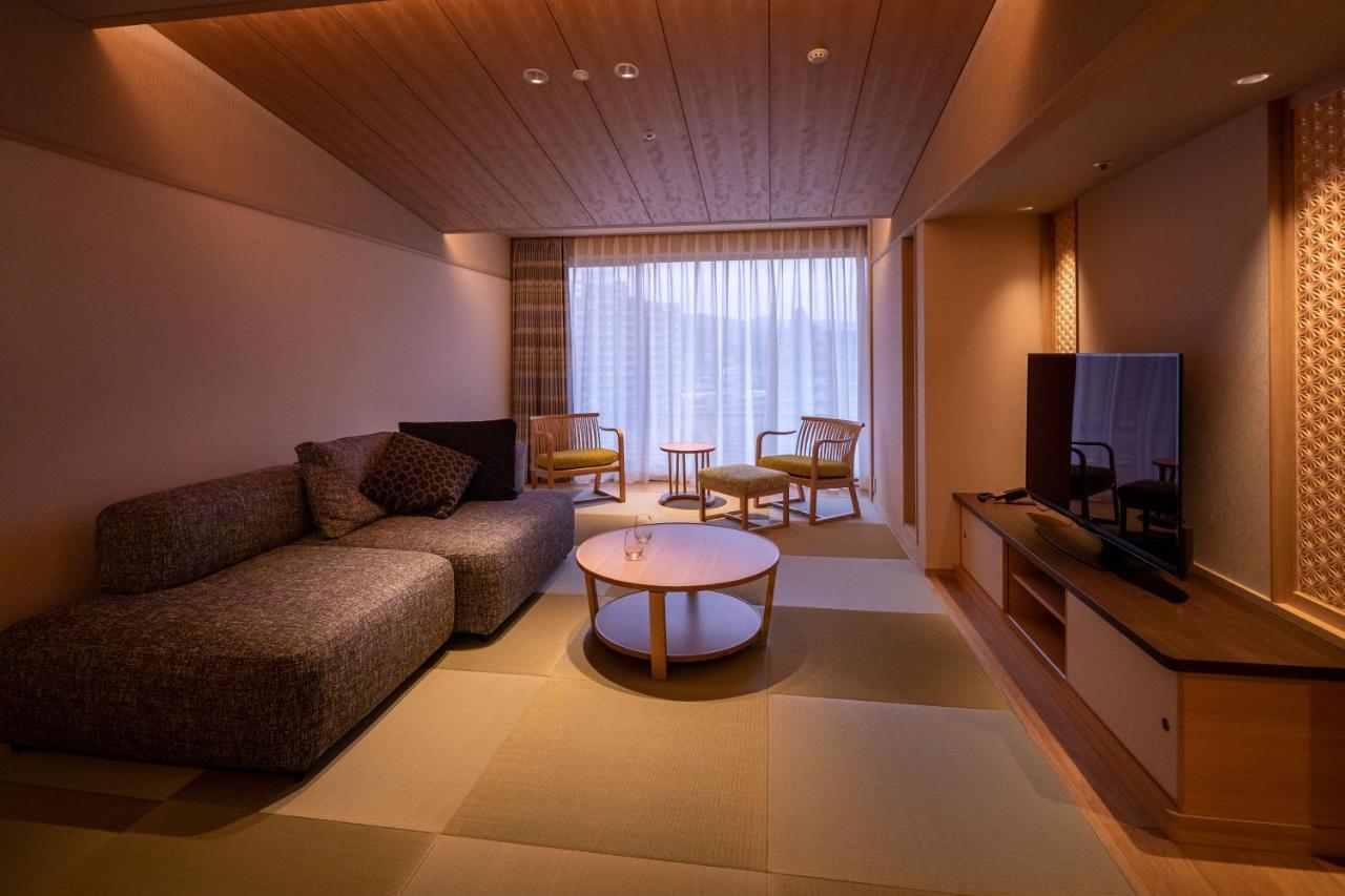 Hotel Wakamizu Takarazuka Eksteriør bilde