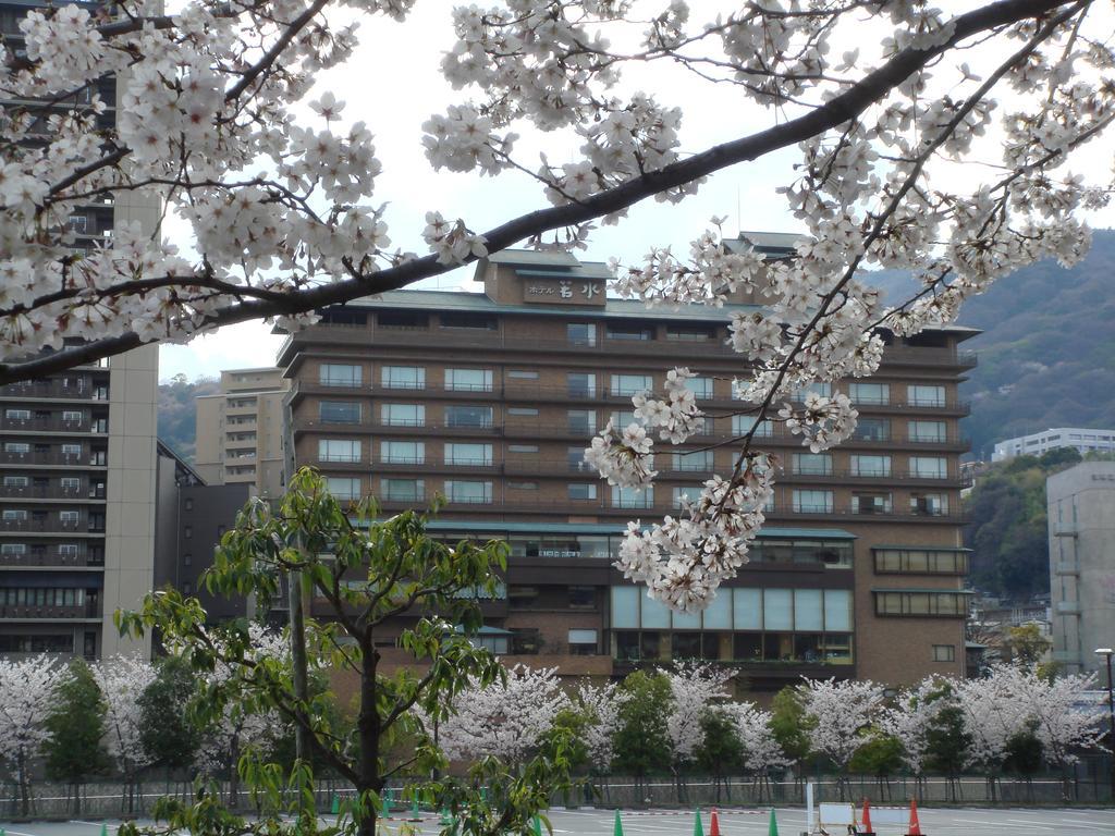Hotel Wakamizu Takarazuka Eksteriør bilde