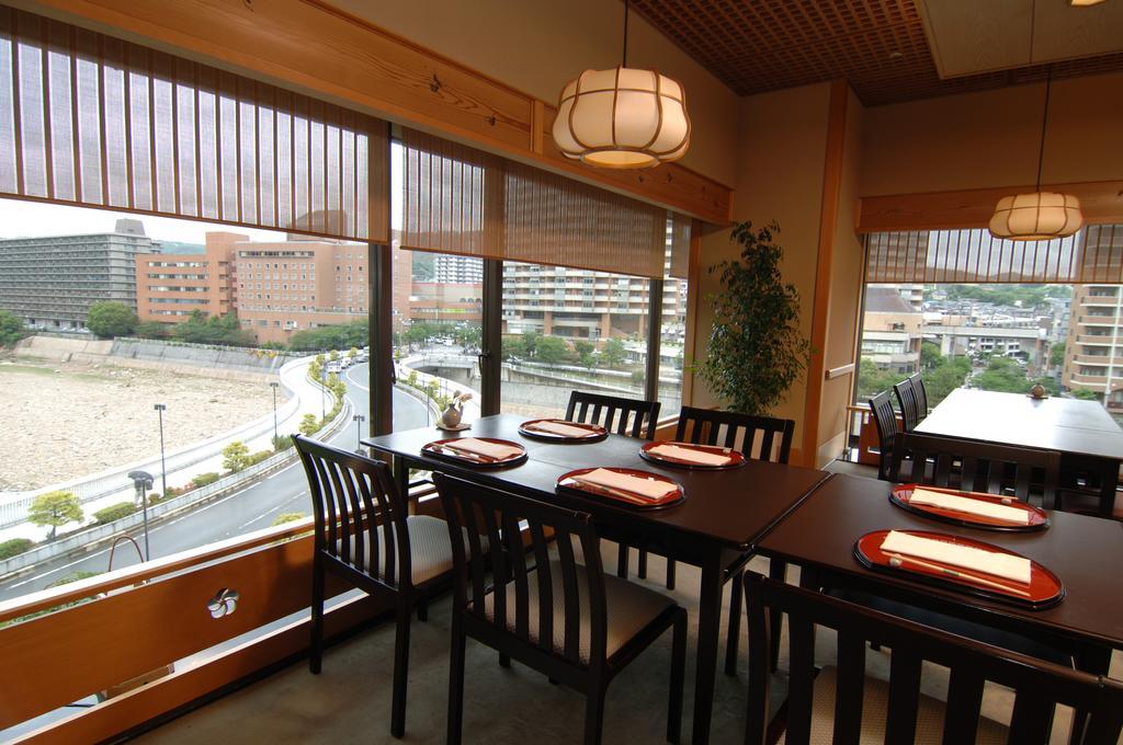 Hotel Wakamizu Takarazuka Eksteriør bilde