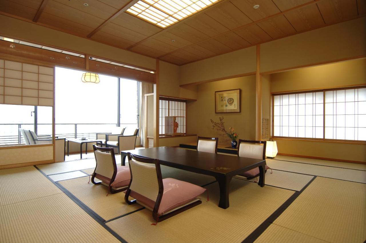 Hotel Wakamizu Takarazuka Rom bilde
